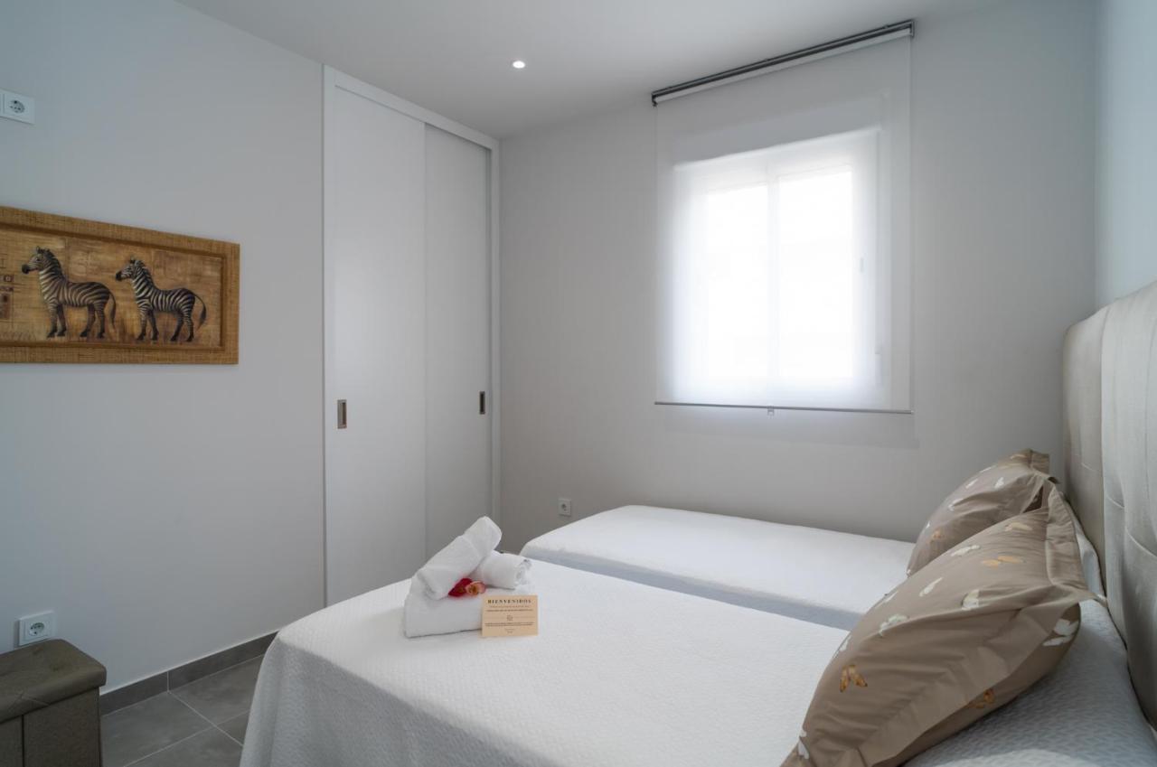 Aac - Con Terraza, Muy Amplio, Totalmente Equipado, Cerca Del Centro Y Nuevo! Apartment Málaga